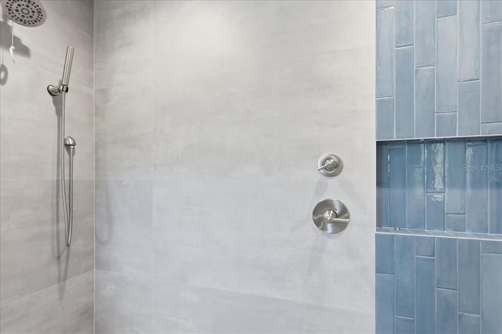 En Venta: $525,000 (3 camas, 2 baños, 1985 Pies cuadrados)