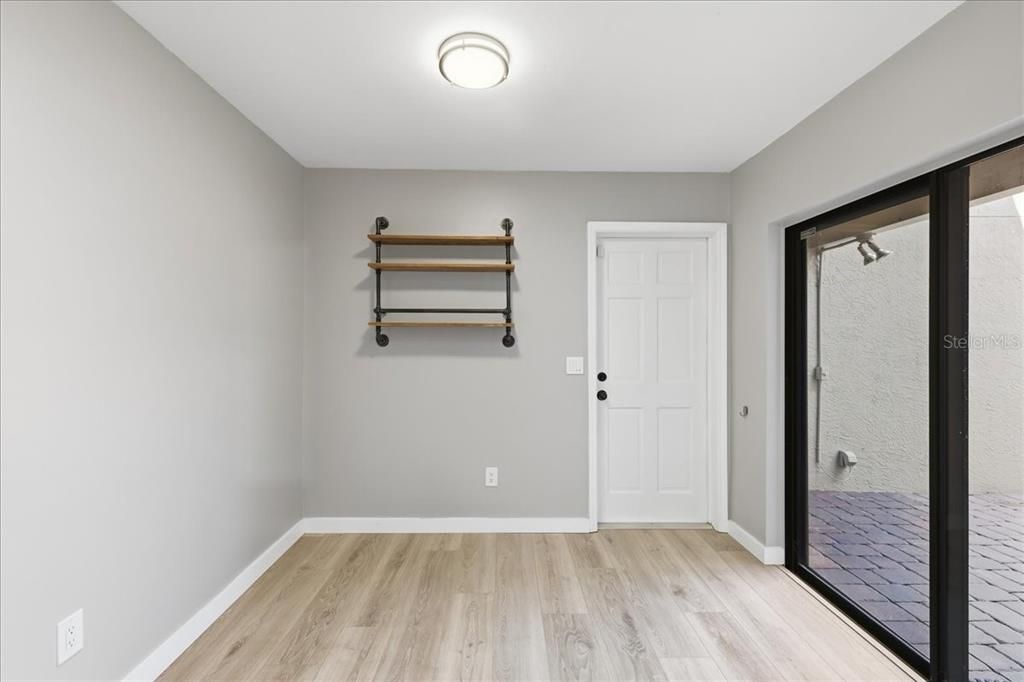 En Venta: $525,000 (3 camas, 2 baños, 1985 Pies cuadrados)