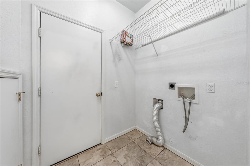 En Renta: $1,975 (2 camas, 2 baños, 1166 Pies cuadrados)