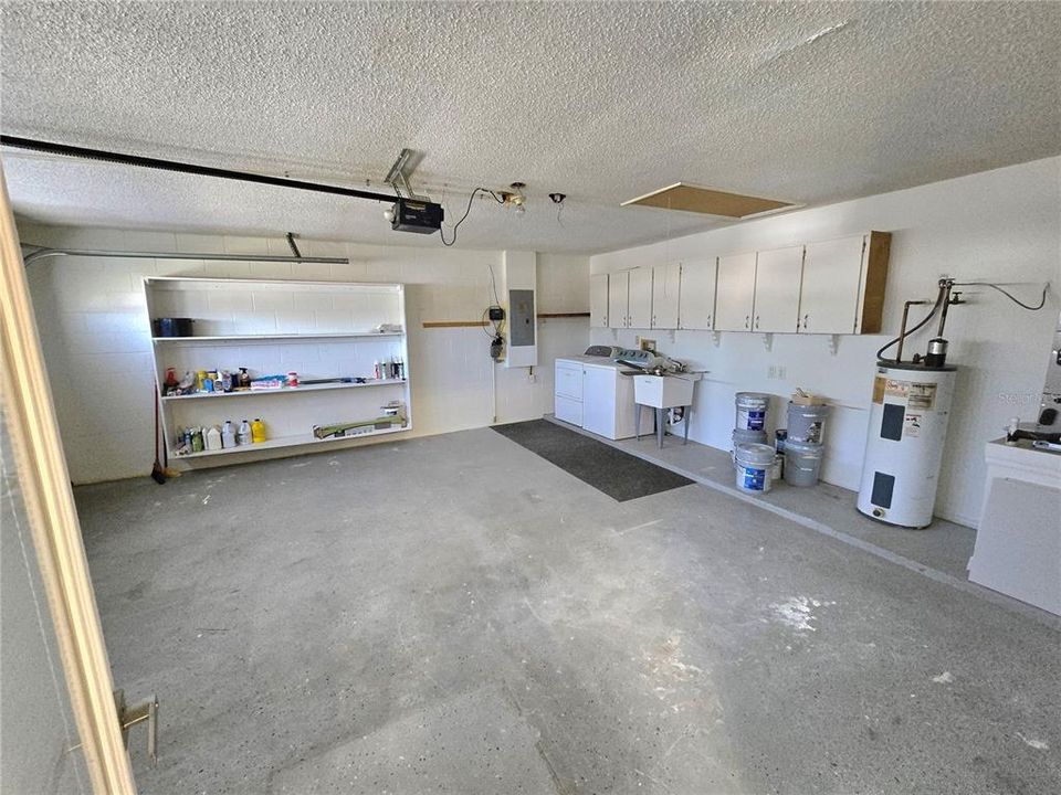 For Rent: $1,865 (3 beds, 2 baths, 1329 Square Feet)