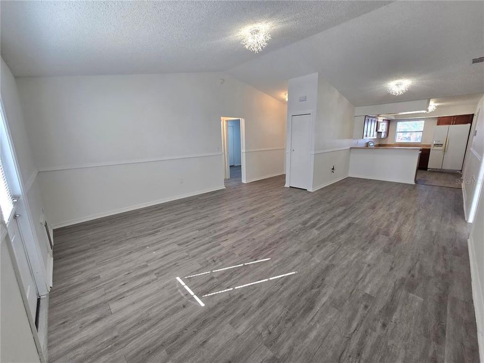 For Rent: $1,865 (3 beds, 2 baths, 1329 Square Feet)