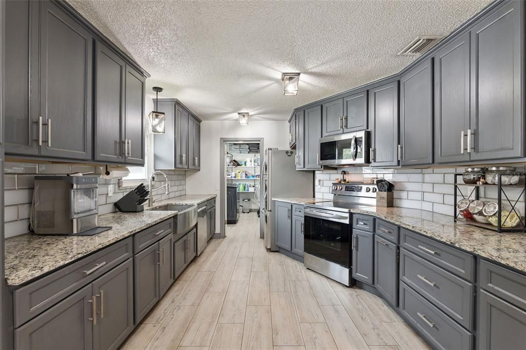 En Venta: $400,000 (3 camas, 2 baños, 1508 Pies cuadrados)