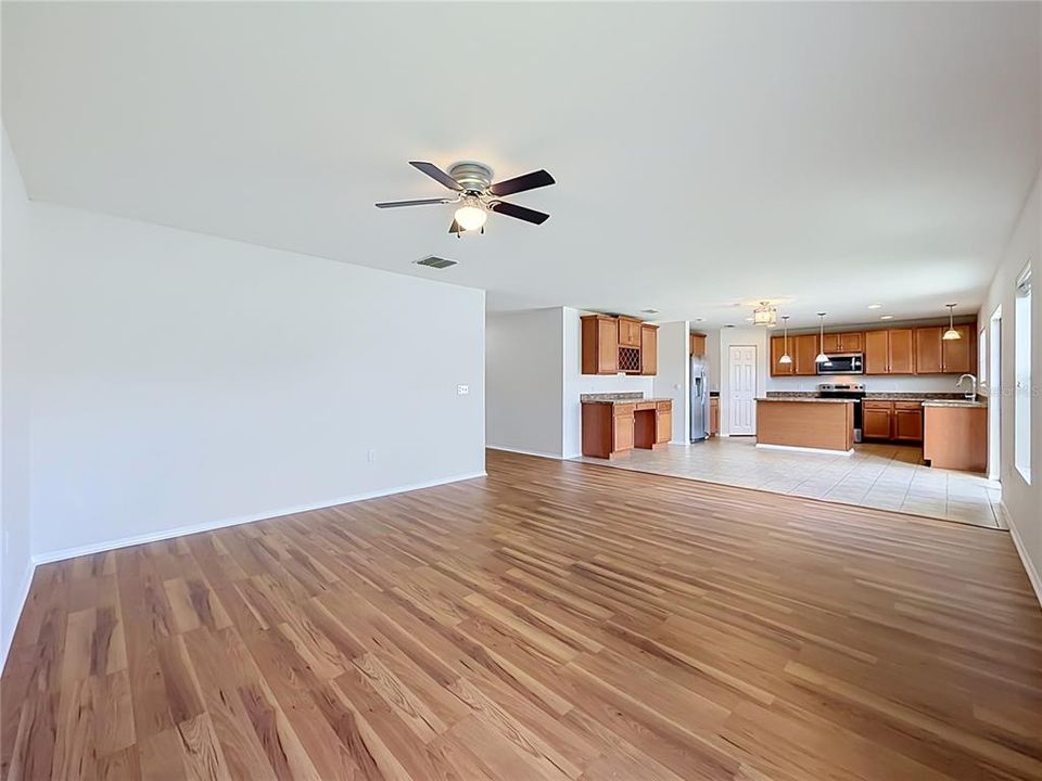 For Sale: $429,500 (4 beds, 2 baths, 1859 Square Feet)