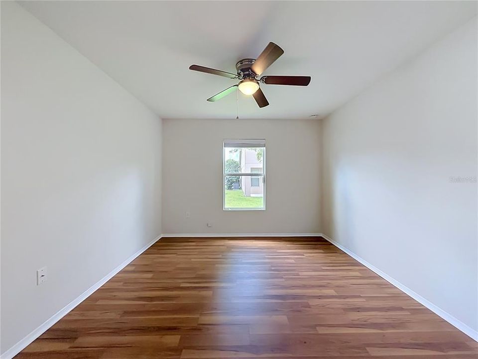 For Sale: $429,500 (4 beds, 2 baths, 1859 Square Feet)