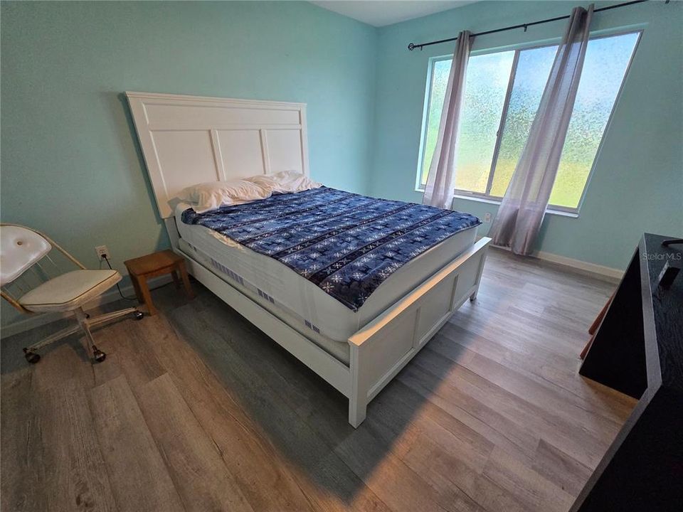 На продажу: $245,000 (3 спален, 2 ванн, 1344 Квадратных фут)