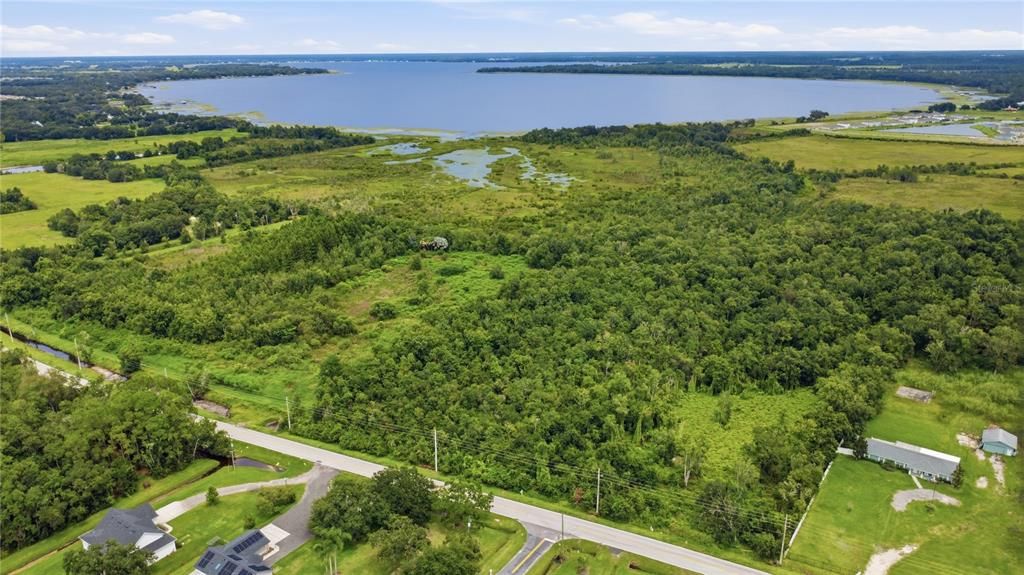 На продажу: $350,000 (9.49 acres)
