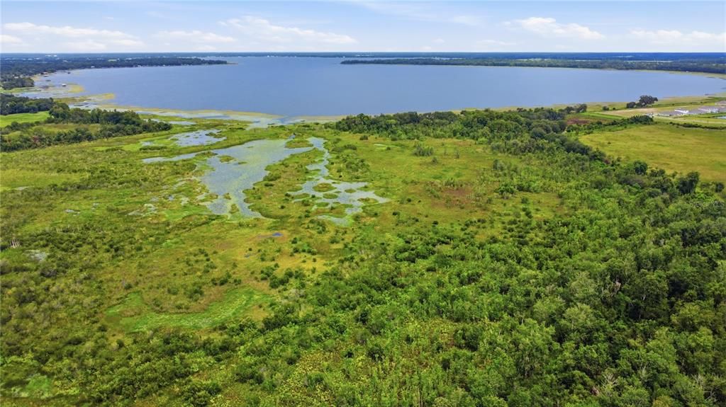 На продажу: $350,000 (9.49 acres)