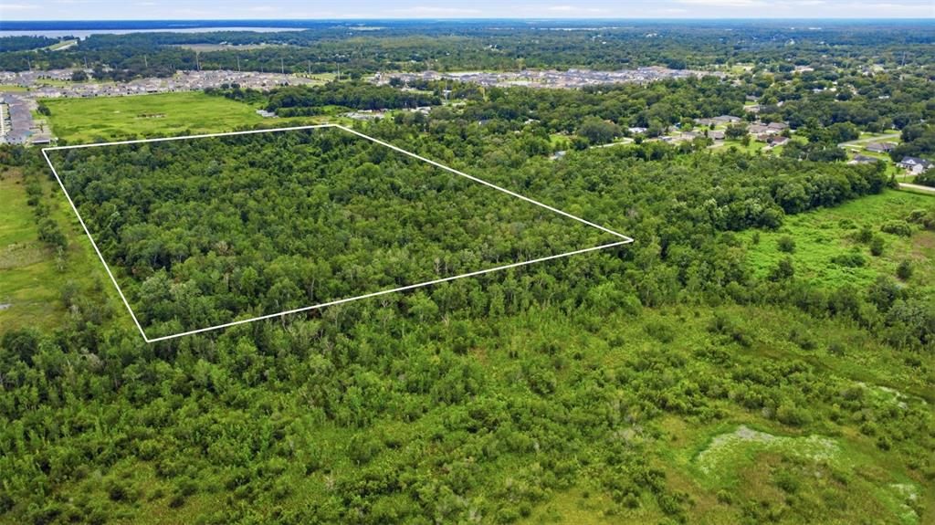 На продажу: $350,000 (9.49 acres)