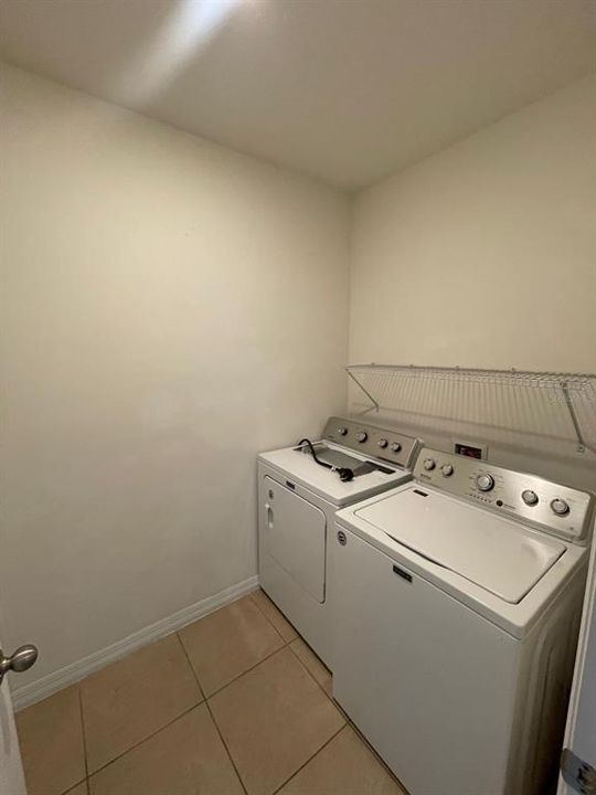 В аренду: $2,500 (5 спален, 3 ванн, 2616 Квадратных фут)