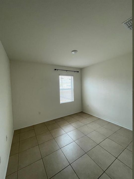 В аренду: $2,500 (5 спален, 3 ванн, 2616 Квадратных фут)