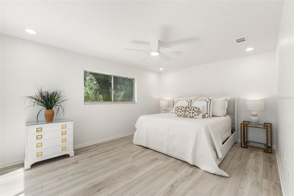For Sale: $625,000 (4 beds, 2 baths, 2046 Square Feet)