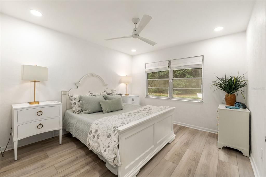 For Sale: $625,000 (4 beds, 2 baths, 2046 Square Feet)