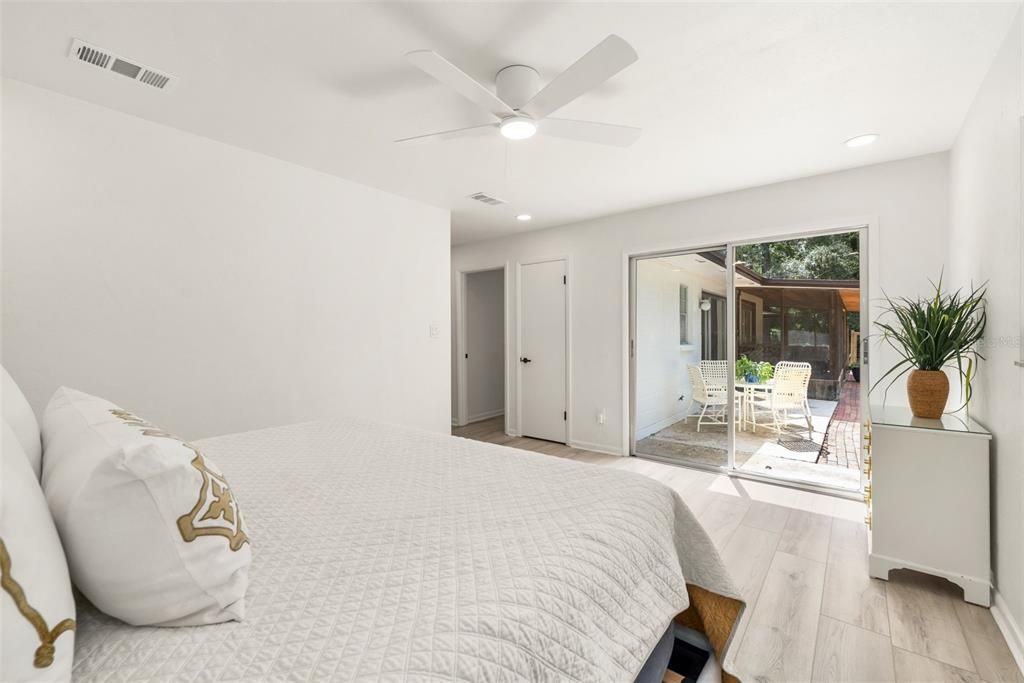 For Sale: $625,000 (4 beds, 2 baths, 2046 Square Feet)