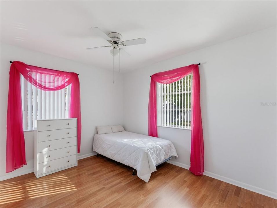 For Sale: $249,900 (3 beds, 2 baths, 1360 Square Feet)