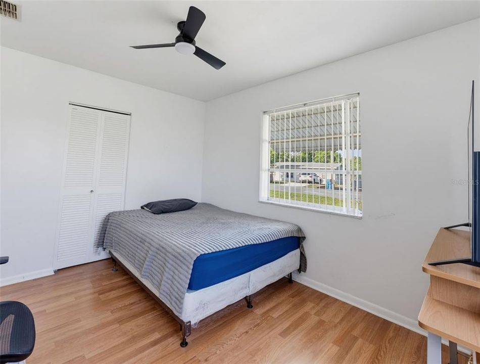 For Sale: $249,900 (3 beds, 2 baths, 1360 Square Feet)