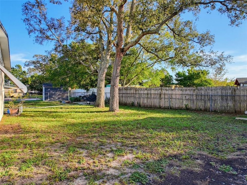 For Sale: $249,900 (3 beds, 2 baths, 1360 Square Feet)