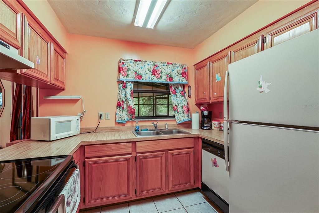На продажу: $299,000 (3 спален, 2 ванн, 1655 Квадратных фут)