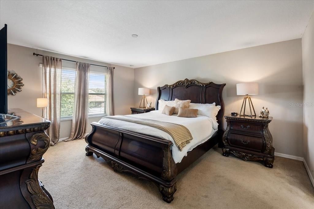 For Sale: $399,000 (4 beds, 3 baths, 2814 Square Feet)