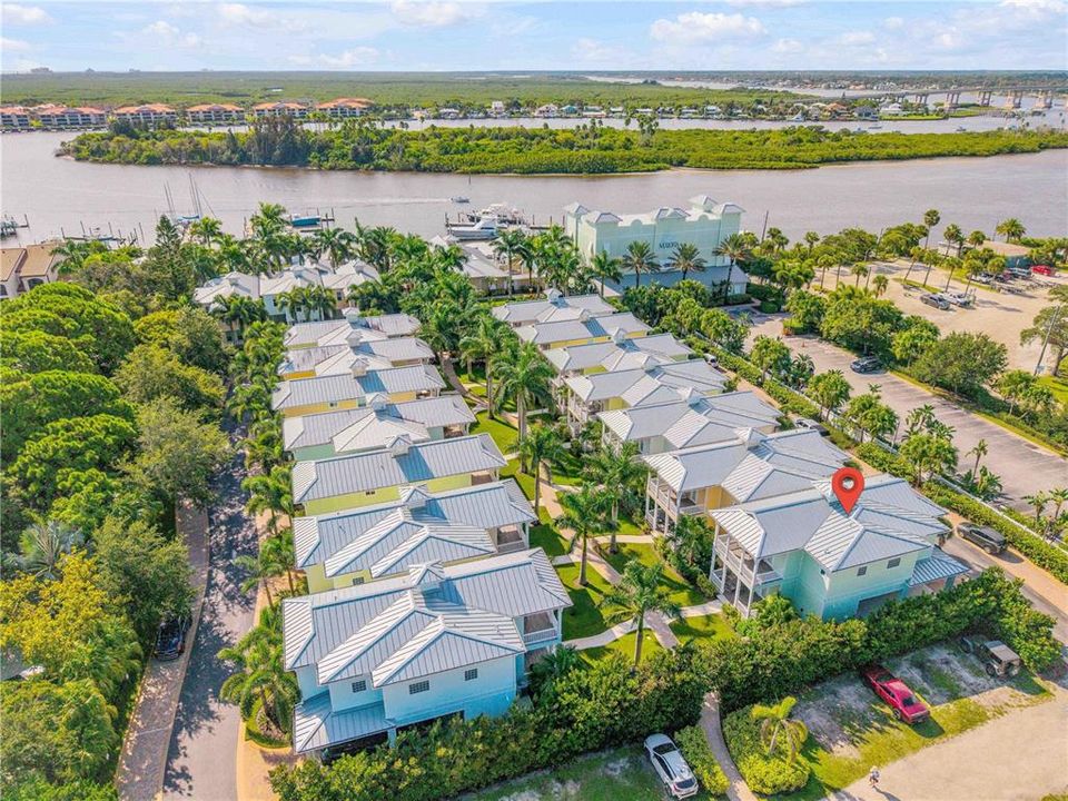 En Venta: $1,350,000 (3 camas, 3 baños, 2010 Pies cuadrados)