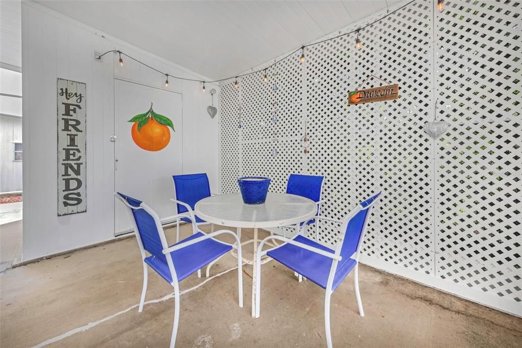 En Venta: $149,900 (2 camas, 2 baños, 1104 Pies cuadrados)