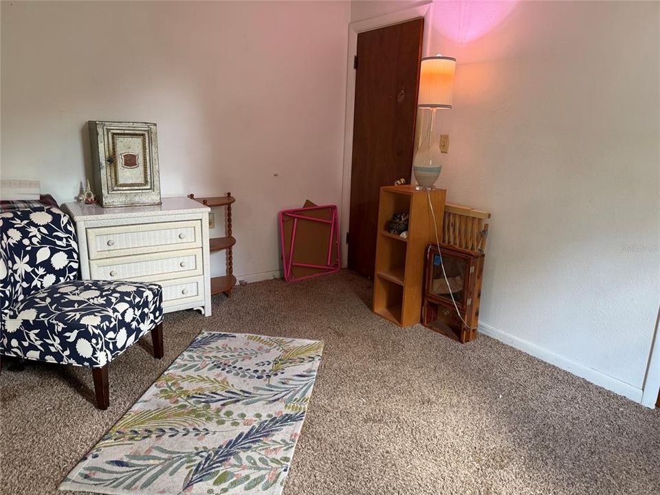 For Sale: $235,000 (3 beds, 2 baths, 1127 Square Feet)