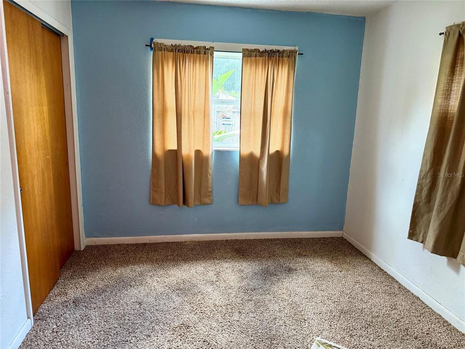 For Sale: $235,000 (3 beds, 2 baths, 1127 Square Feet)