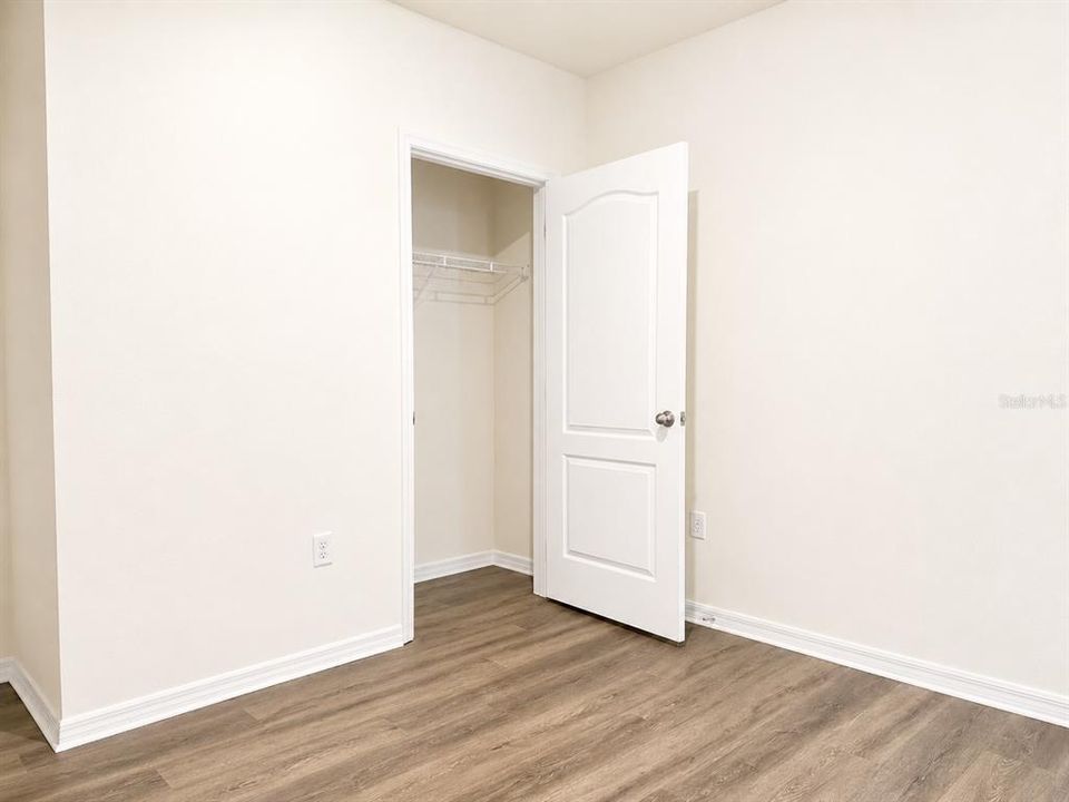 En Renta: $2,350 (4 camas, 2 baños, 1828 Pies cuadrados)