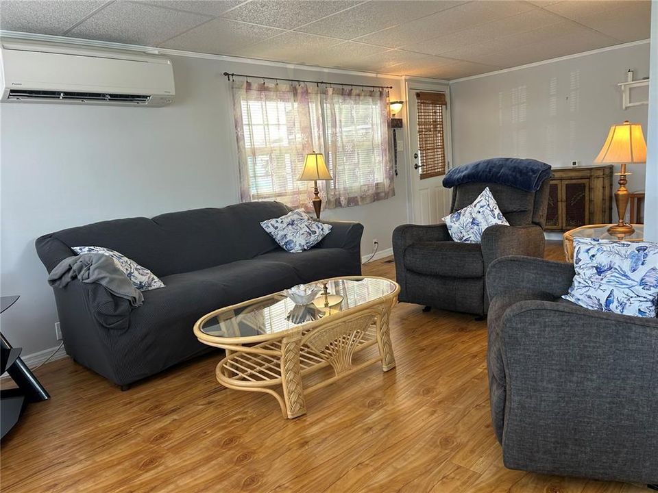 En Venta: $175,000 (2 camas, 2 baños, 915 Pies cuadrados)