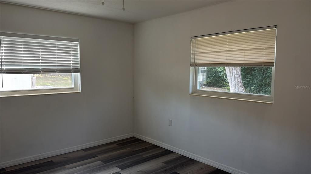 For Rent: $1,500 (2 beds, 1 baths, 853 Square Feet)
