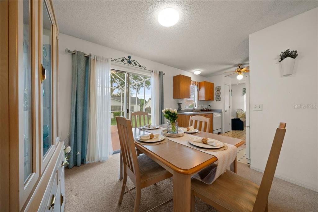 For Sale: $245,000 (2 beds, 2 baths, 1072 Square Feet)