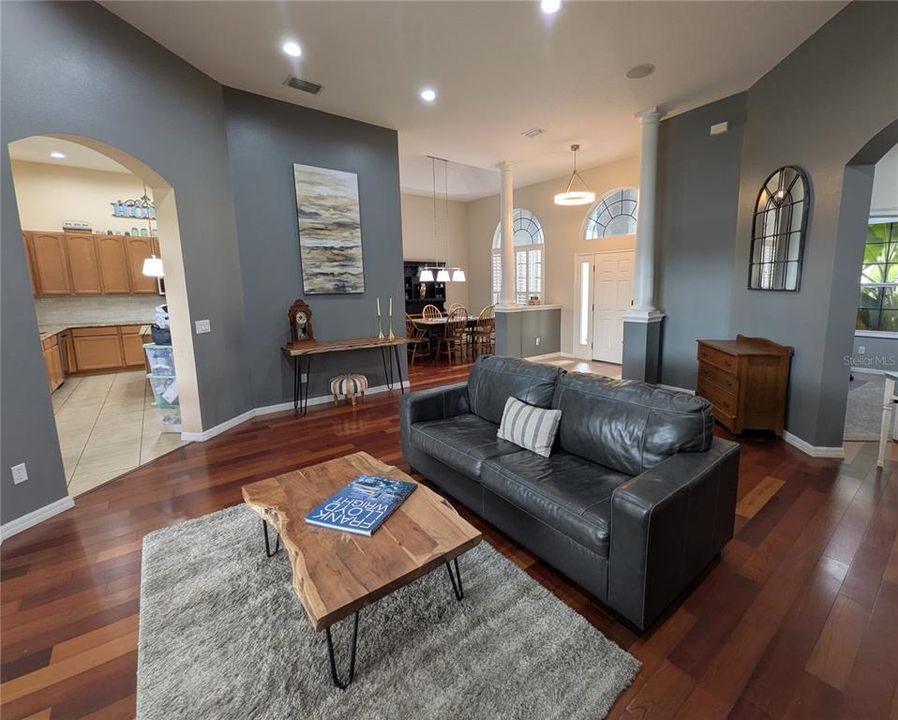 For Sale: $739,750 (4 beds, 3 baths, 2901 Square Feet)