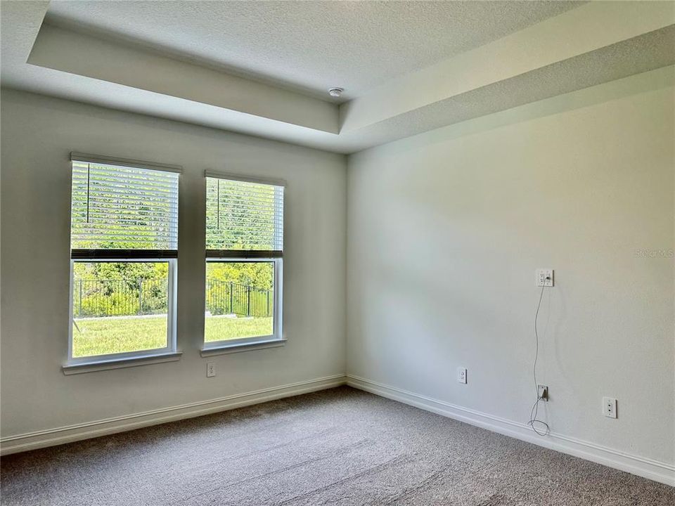For Rent: $2,800 (4 beds, 3 baths, 2084 Square Feet)