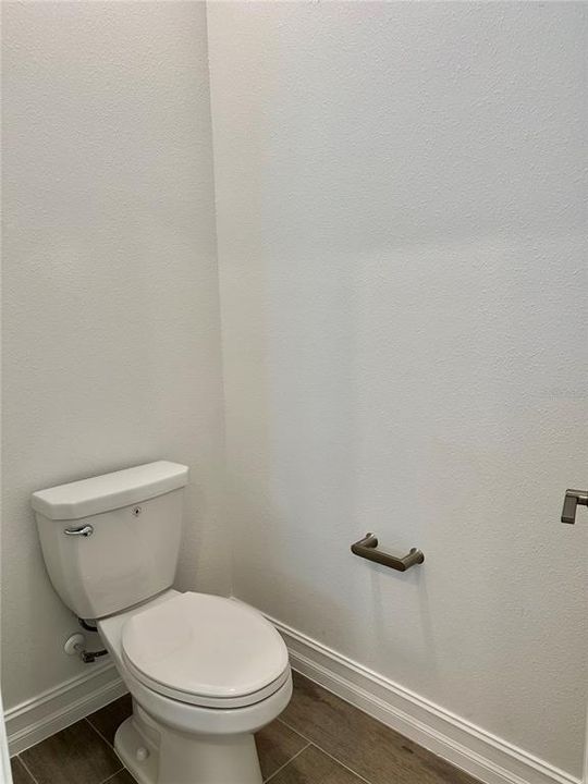 For Rent: $2,800 (4 beds, 3 baths, 2084 Square Feet)