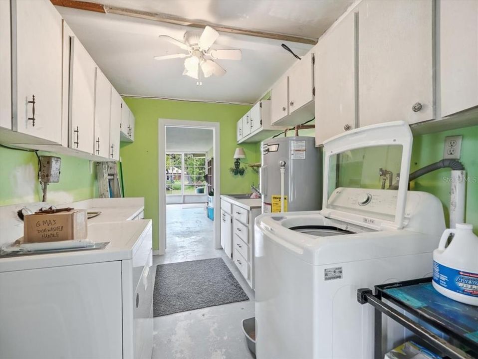 En Venta: $289,500 (3 camas, 2 baños, 1664 Pies cuadrados)