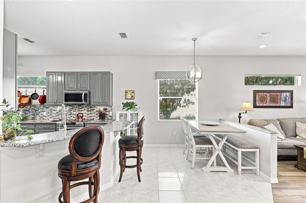 En Venta: $475,000 (3 camas, 2 baños, 2354 Pies cuadrados)