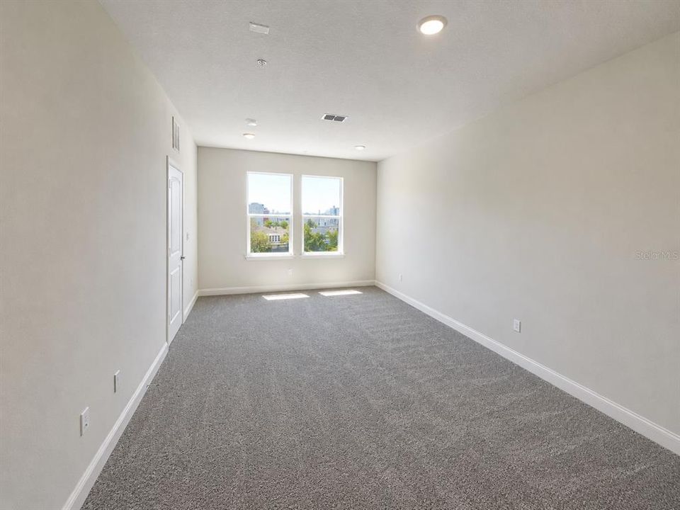 For Sale: $405,000 (2 beds, 2 baths, 1445 Square Feet)