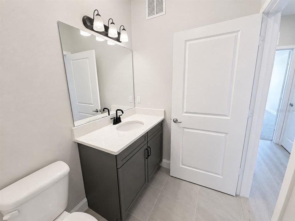 For Sale: $405,000 (2 beds, 2 baths, 1445 Square Feet)