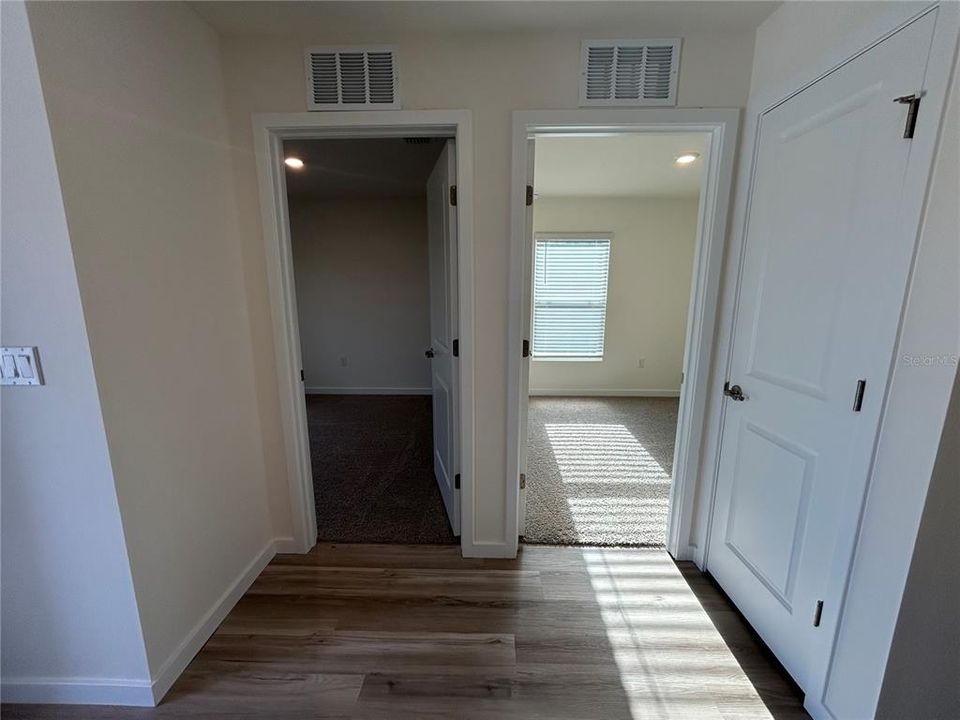 For Rent: $1,800 (3 beds, 2 baths, 1328 Square Feet)