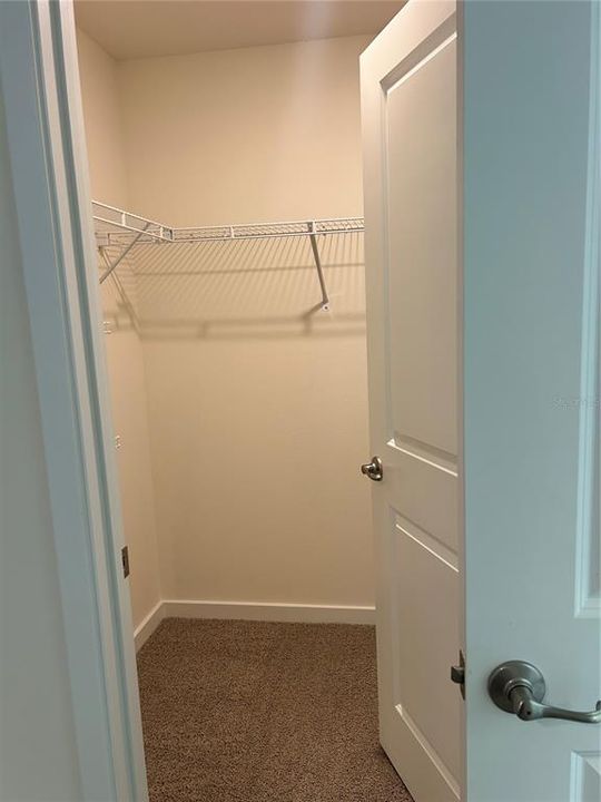 For Rent: $1,800 (3 beds, 2 baths, 1328 Square Feet)