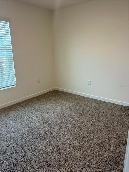 For Rent: $1,800 (3 beds, 2 baths, 1328 Square Feet)