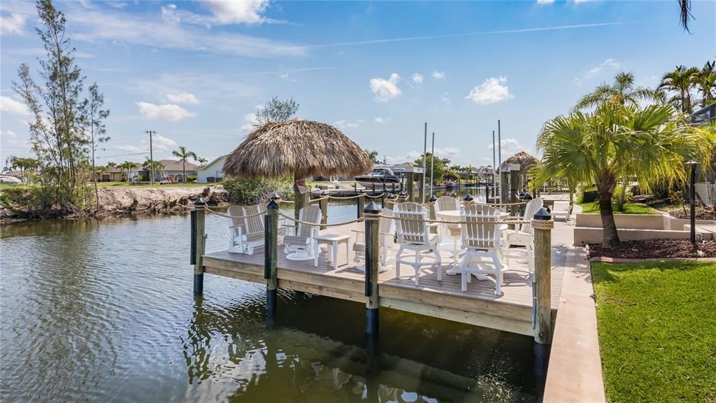 En Venta: $799,900 (3 camas, 2 baños, 2311 Pies cuadrados)