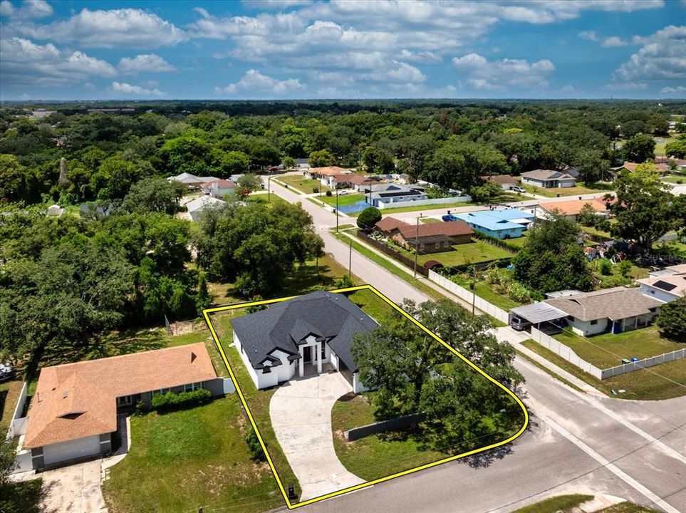 For Sale: $484,900 (4 beds, 3 baths, 2531 Square Feet)