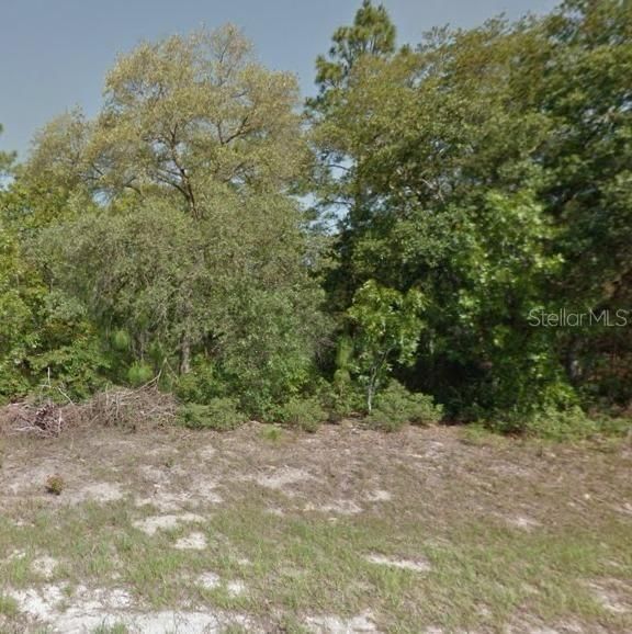En Venta: $27,900 (0.24 acres)