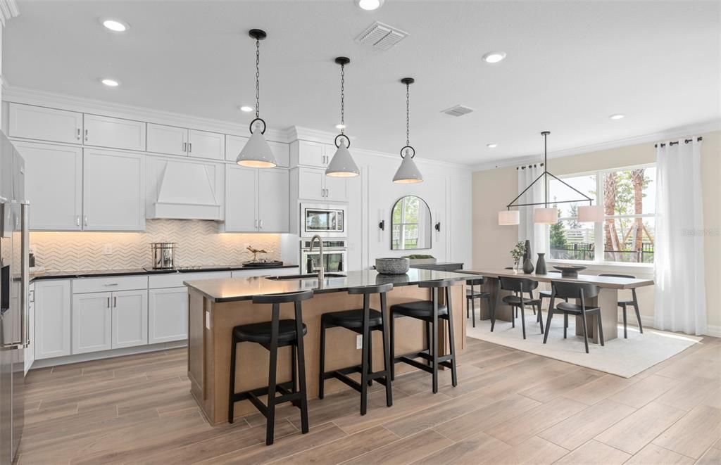 For Sale: $760,000 (5 beds, 4 baths, 3777 Square Feet)