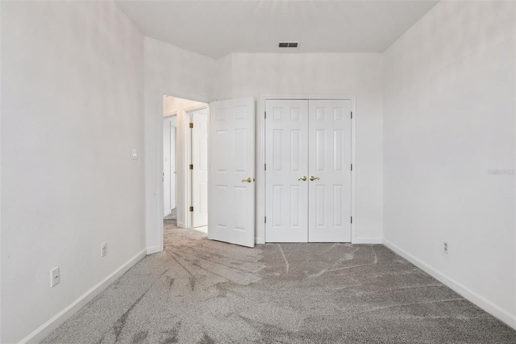 For Sale: $500,000 (3 beds, 2 baths, 2620 Square Feet)