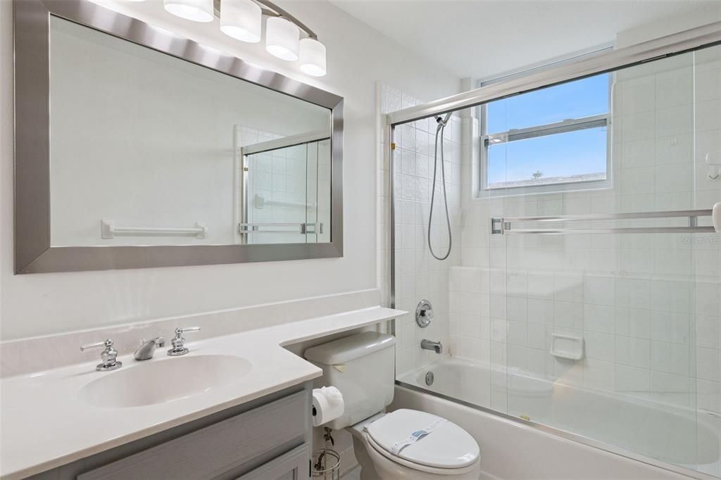 For Sale: $500,000 (3 beds, 2 baths, 2620 Square Feet)
