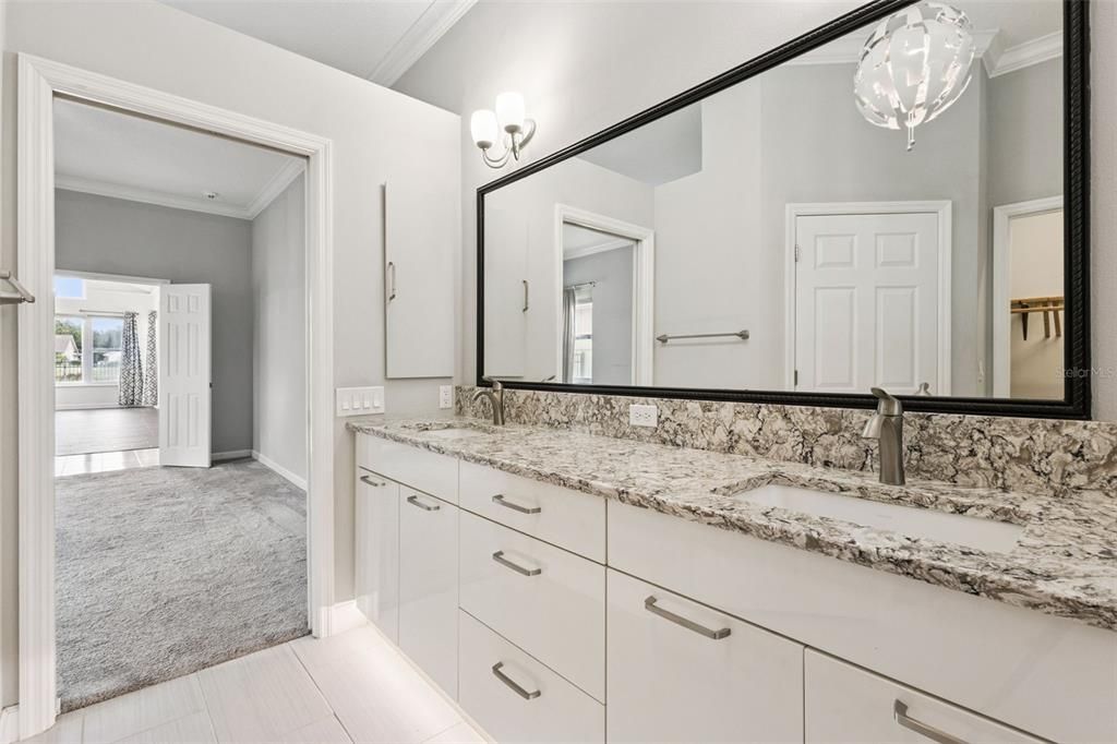 For Sale: $500,000 (3 beds, 2 baths, 2620 Square Feet)