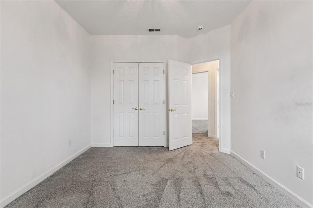 For Sale: $500,000 (3 beds, 2 baths, 2620 Square Feet)