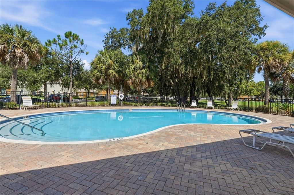 For Sale: $344,900 (4 beds, 2 baths, 2000 Square Feet)