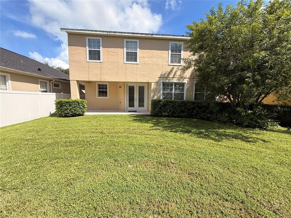 For Sale: $610,000 (4 beds, 2 baths, 2618 Square Feet)